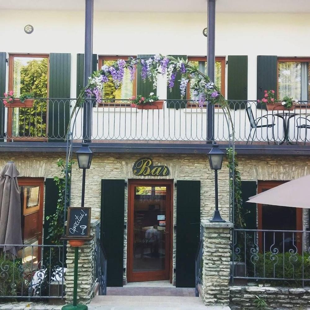 Hotel Meridiana Sirmione Kültér fotó