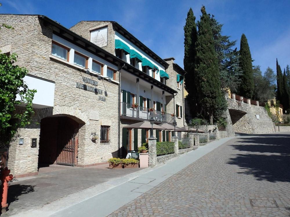 Hotel Meridiana Sirmione Kültér fotó