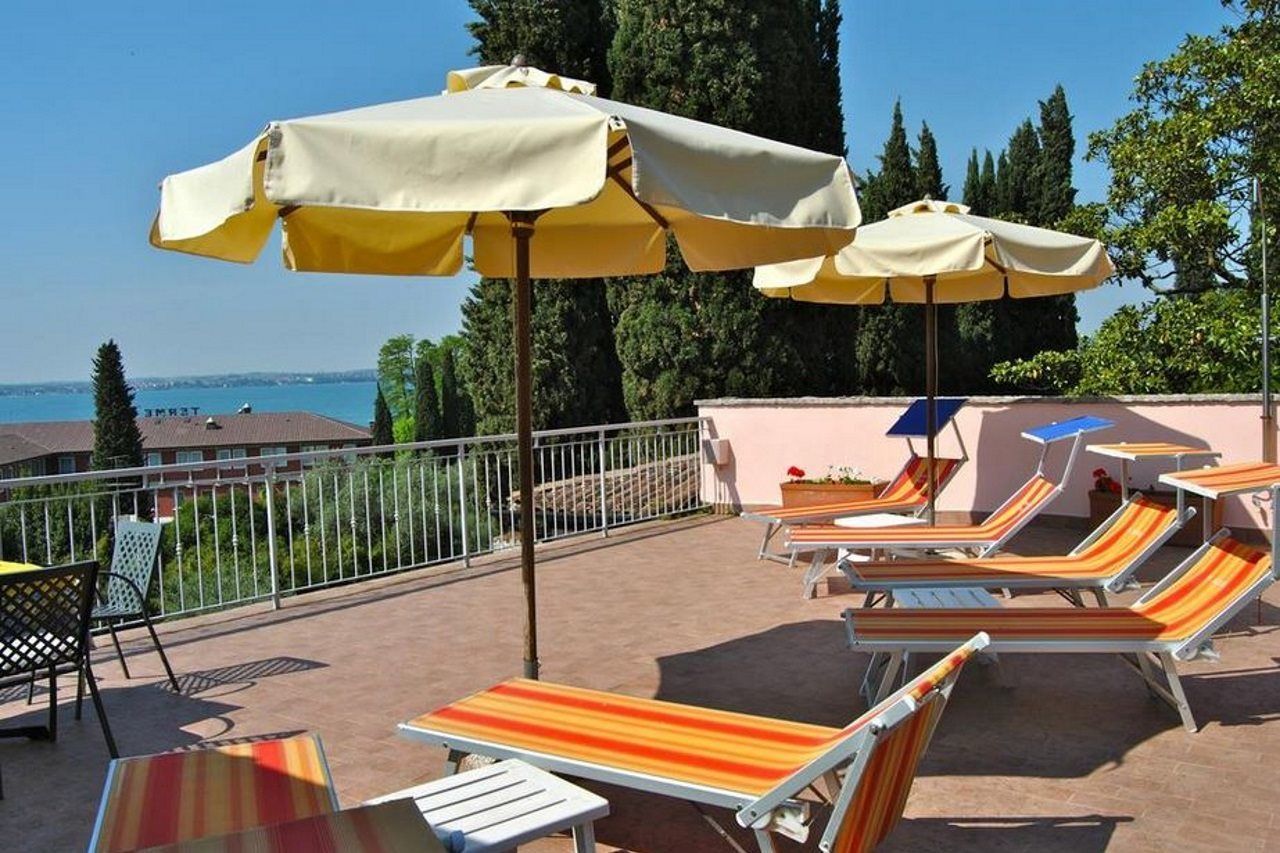 Hotel Meridiana Sirmione Kültér fotó